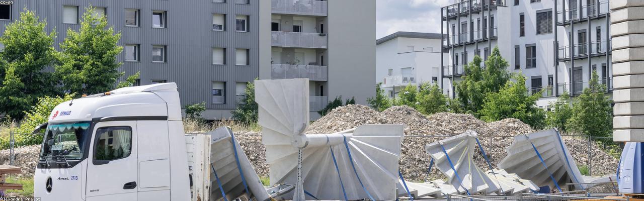 TRK-006 banner